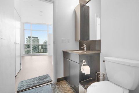 Photo 10 at 3314 - 98 Lillian Street, Mount Pleasant West, Toronto