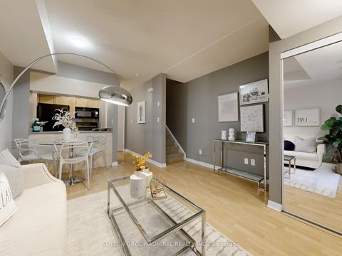 Photo 10 at 516 - 3 Everson Drive, Willowdale East, Toronto