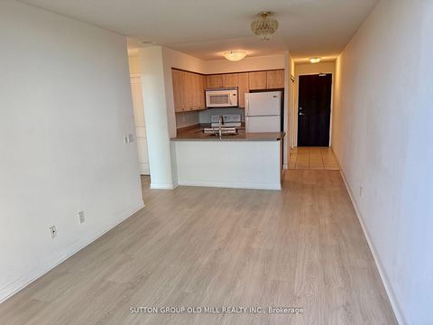 Photo 7 at 305 - 235 Sherway Gardens Road, City Centre West, Toronto