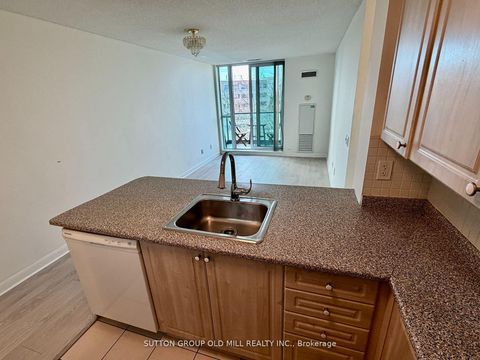 Photo 10 at 305 - 235 Sherway Gardens Road, City Centre West, Toronto