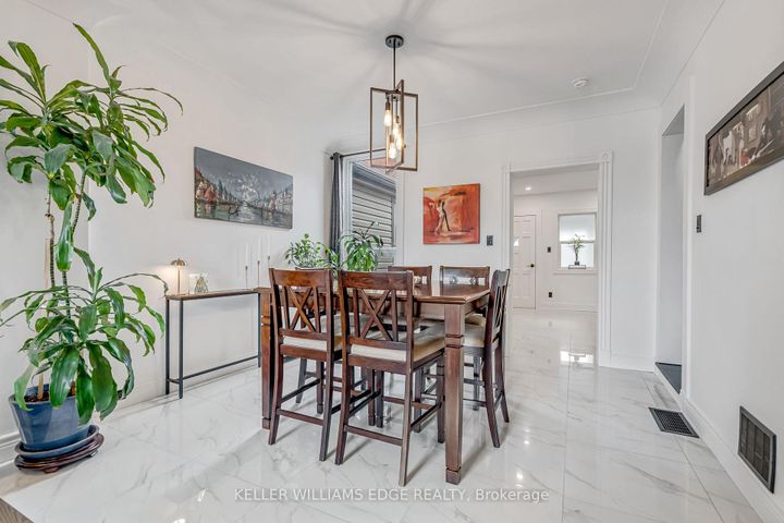 Photo 7 at 188 Bay Street N, Central, Hamilton