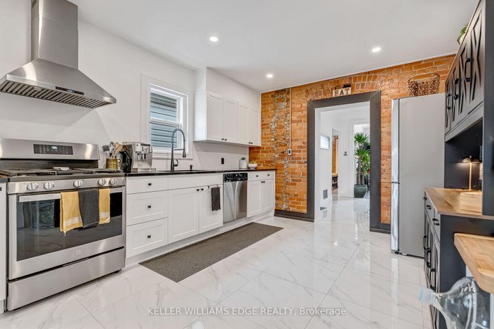 Photo 11 at 188 Bay Street N, Central, Hamilton