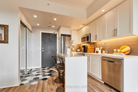 Photo 4 at 606 - 1 Neighbourhood Lane, Queensway, Toronto