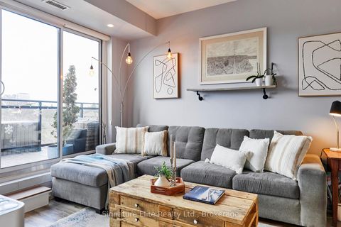 Photo 10 at 606 - 1 Neighbourhood Lane, Queensway, Toronto