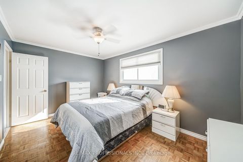 Photo 20 at 2 Agnes Street, Wellington, Barrie