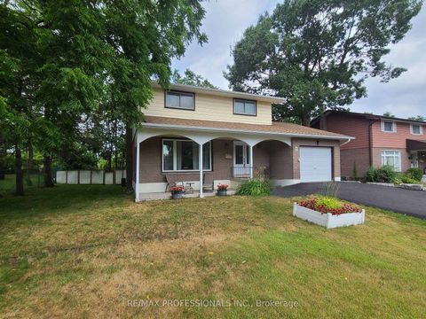 Photo 43 at 2 Agnes Street, Wellington, Barrie