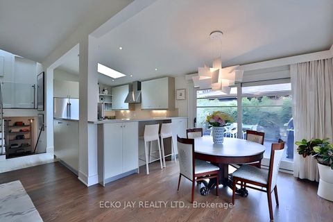 Photo 6 at 61 Lacewood Crescent, Donalda, Toronto