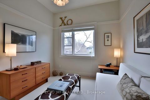 Photo 17 at 61 Lacewood Crescent, Donalda, Toronto