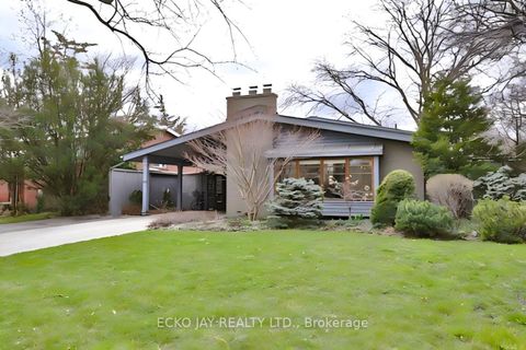 Photo 26 at 61 Lacewood Crescent, Donalda, Toronto