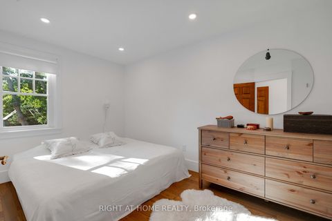 Photo 14 at 1642 Dufferin Street, Davenport, Toronto
