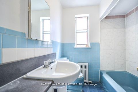 Photo 14 at 90 Trethewey Drive, Greenbrook, Toronto