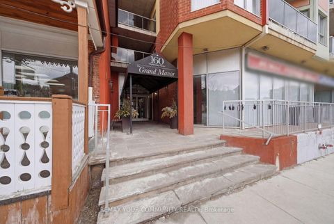 Photo 1 at 409 - 160 Woodbridge Avenue, West Woodbridge, Vaughan