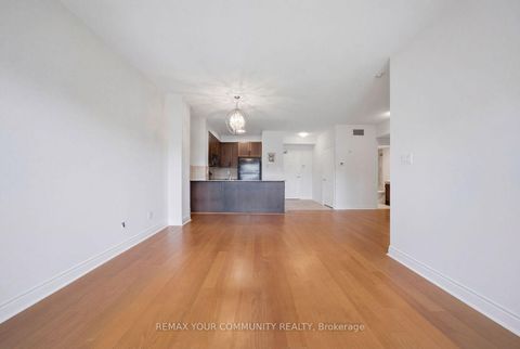 Photo 17 at 409 - 160 Woodbridge Avenue, West Woodbridge, Vaughan