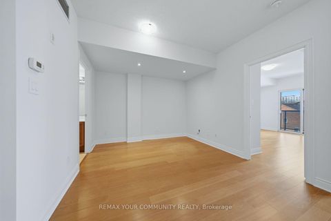 Photo 19 at 409 - 160 Woodbridge Avenue, West Woodbridge, Vaughan