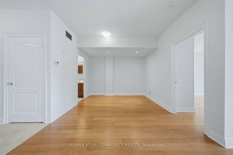 Photo 20 at 409 - 160 Woodbridge Avenue, West Woodbridge, Vaughan