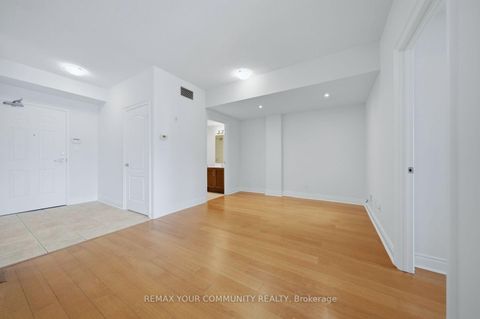 Photo 21 at 409 - 160 Woodbridge Avenue, West Woodbridge, Vaughan