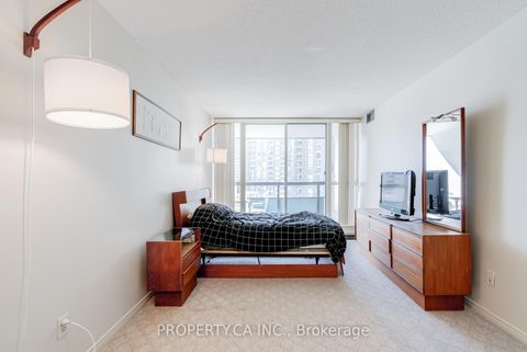 Photo 18 at 1401 - 7 Bishop Avenue, Newtonbrook East, Toronto