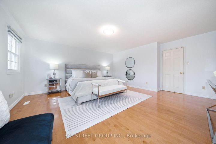 Photo 27 at 80 Summitcrest Drive, Devonsleigh, Richmond Hill