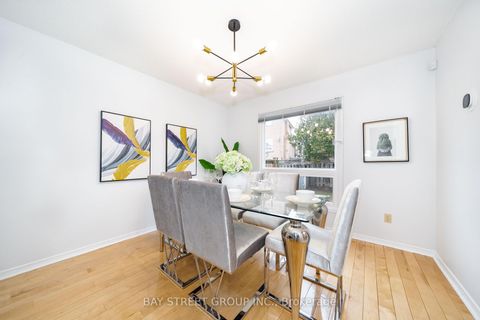 Photo 10 at 80 Summitcrest Drive, Devonsleigh, Richmond Hill