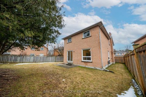 Photo 39 at 80 Summitcrest Drive, Devonsleigh, Richmond Hill