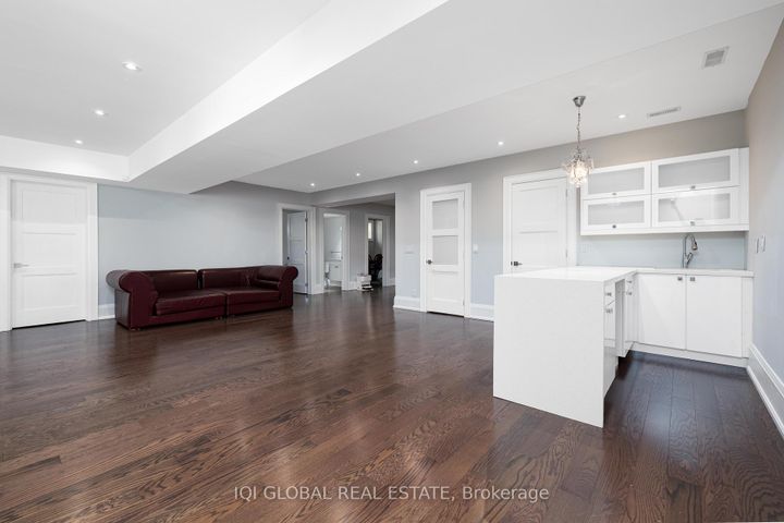 Photo 40 at 29 Alderdale Court, Don Mills, Toronto