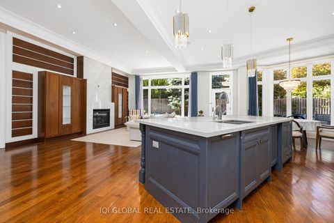 Photo 14 at 29 Alderdale Court, Don Mills, Toronto