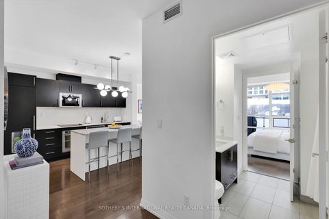 Photo 17 at 728 - 460 Adelaide Street E, Moss Park, Toronto