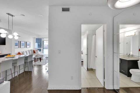 Photo 18 at 728 - 460 Adelaide Street E, Moss Park, Toronto