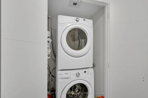 Photo 21 at 728 - 460 Adelaide Street E, Moss Park, Toronto