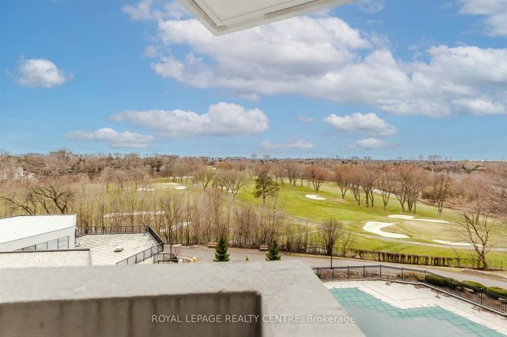Photo 14 at B4 - 296 Mill Road, Markland Wood, Toronto