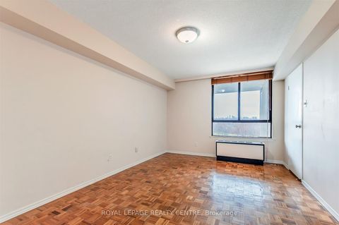 Photo 7 at B4 - 296 Mill Road, Markland Wood, Toronto