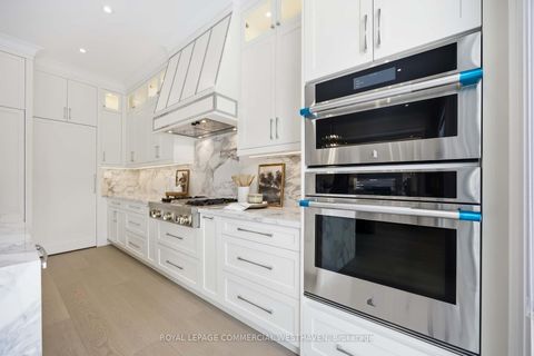 Photo 12 at 98 Charleswood Drive, Clanton Park, Toronto