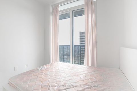 Photo 14 at 2002 - 8 Eglinton Avenue E, Mount Pleasant West, Toronto