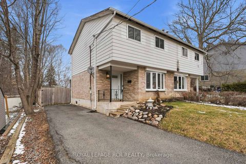 Photo 31 at 812 Greenfield Crescent, Leslie Valley, Newmarket