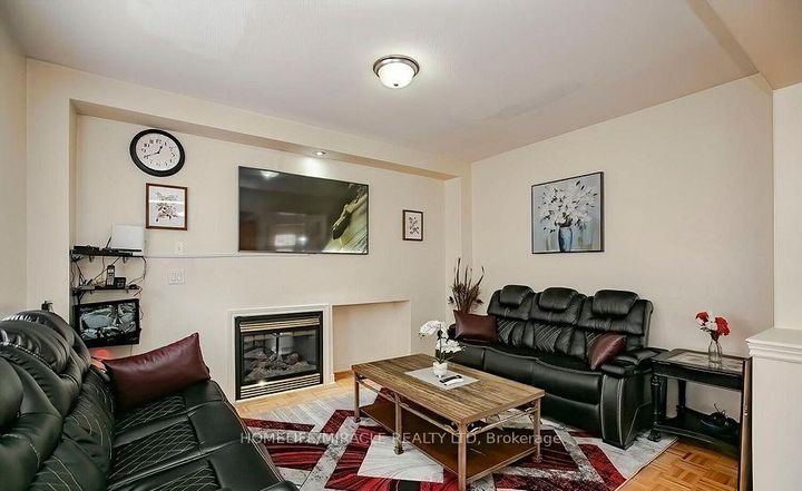 Photo 7 at 1 Buckler Street, Wellington, Brampton