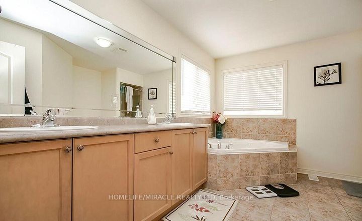 Photo 19 at 1 Buckler Street, Wellington, Brampton