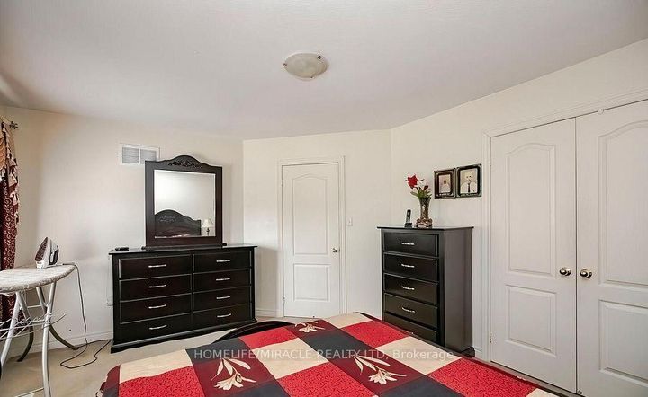 Photo 28 at 1 Buckler Street, Wellington, Brampton