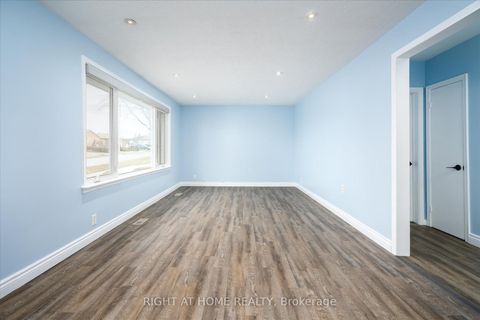 Photo 3 at 322 Jasper Avenue, Lakeview, Oshawa