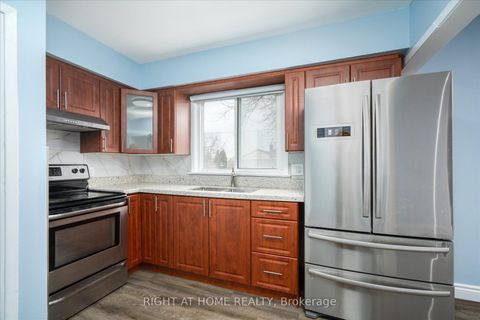 Photo 7 at 322 Jasper Avenue, Lakeview, Oshawa