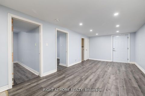 Photo 18 at 322 Jasper Avenue, Lakeview, Oshawa