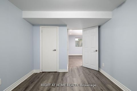 Photo 21 at 322 Jasper Avenue, Lakeview, Oshawa