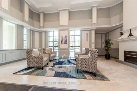 Photo 6 at 306 - 5 Emerald Lane, Yorkhill, Vaughan