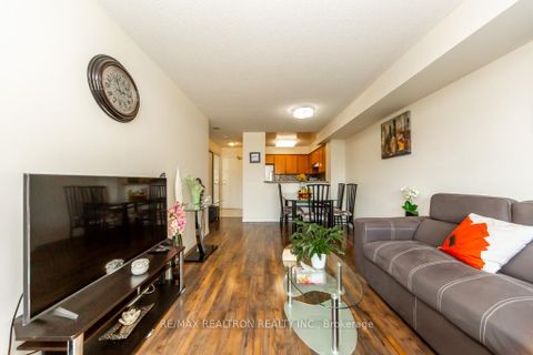 Photo 14 at 306 - 5 Emerald Lane, Yorkhill, Vaughan