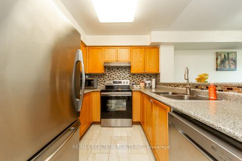 Photo 21 at 306 - 5 Emerald Lane, Yorkhill, Vaughan