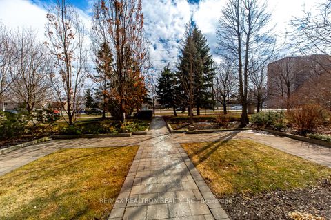 Photo 41 at 306 - 5 Emerald Lane, Yorkhill, Vaughan