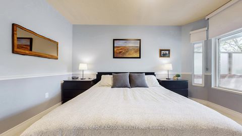 Photo 19 at 207 - 10 Old Mill Trail, Kingsway South, Toronto