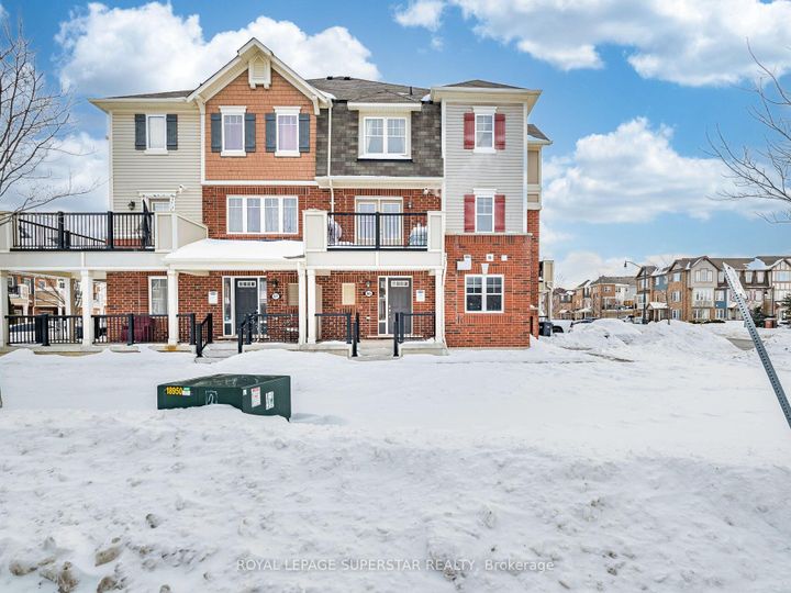 Photo 5 at 65 Aylesbury Drive, Northwest Brampton, Brampton