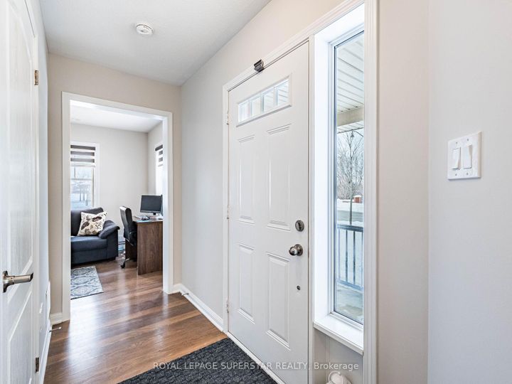 Photo 10 at 65 Aylesbury Drive, Northwest Brampton, Brampton