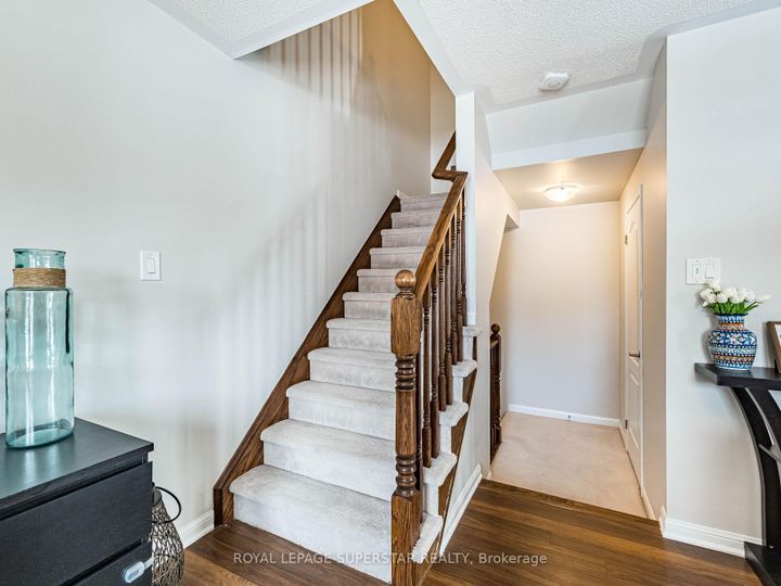 Photo 17 at 65 Aylesbury Drive, Northwest Brampton, Brampton