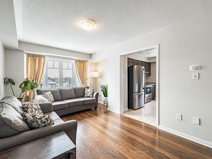 Photo 24 at 65 Aylesbury Drive, Northwest Brampton, Brampton